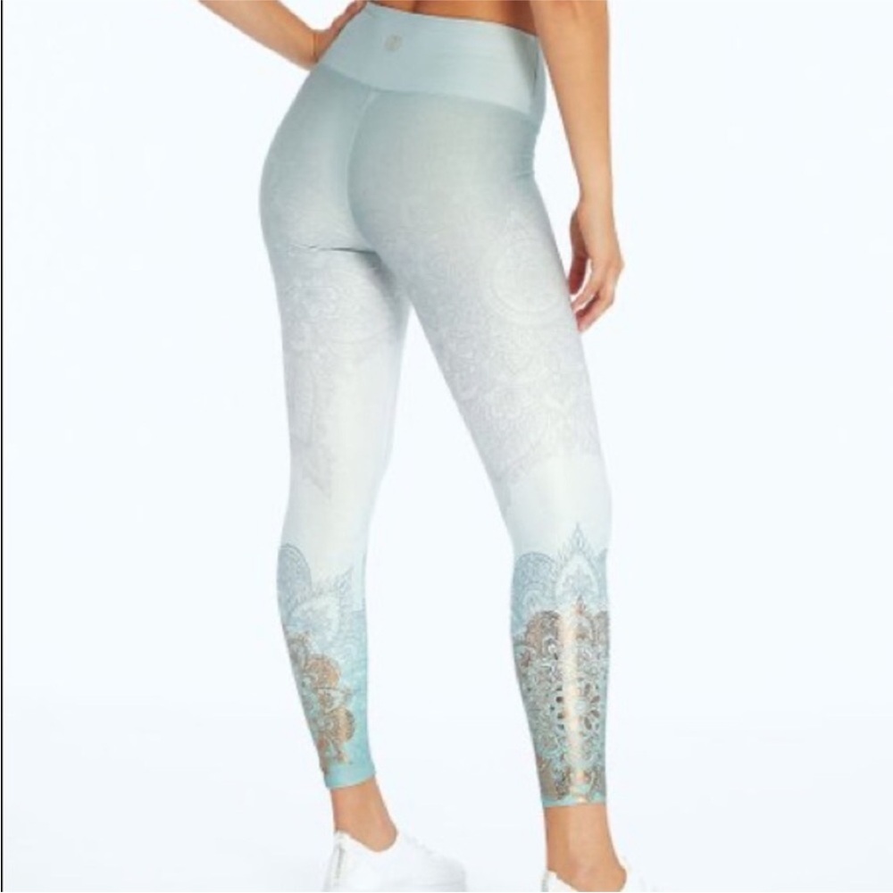 Slate Gray 25'' Mandala Ombré Persephone Leggings